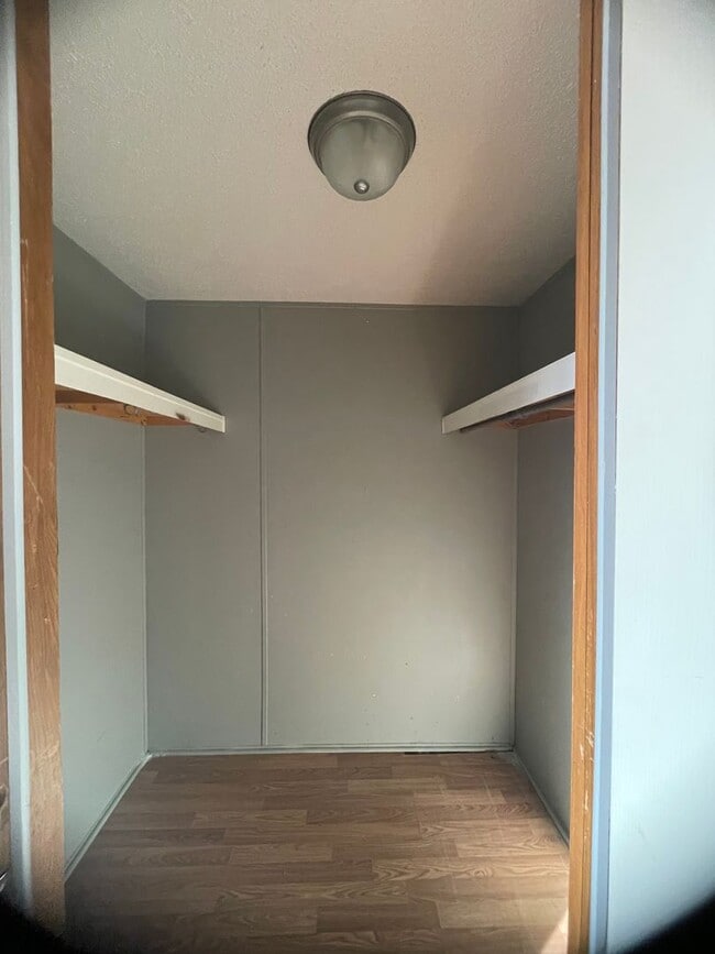 Building Photo - 2 BR 2 Bath 1,120 sq ft singlewide mobile home on 1.03 acres in Lonoke, AR