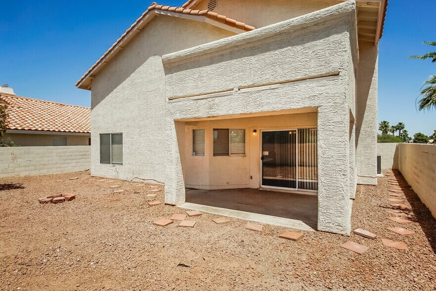 Building Photo - 5005 Monte Del Sol Ln