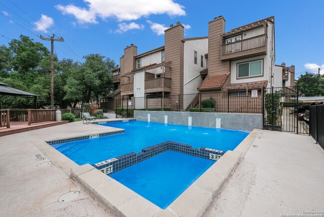 Building Photo - 4107 Medical Dr