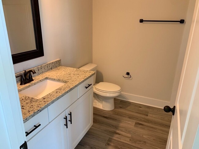 Building Photo - Twin Forks Townhomes