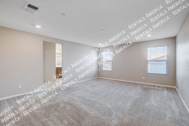 Building Photo - 6820 Calvitero St