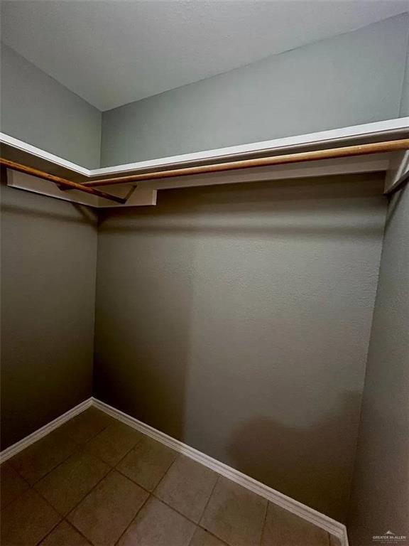 Building Photo - 24 Whitewing Dr