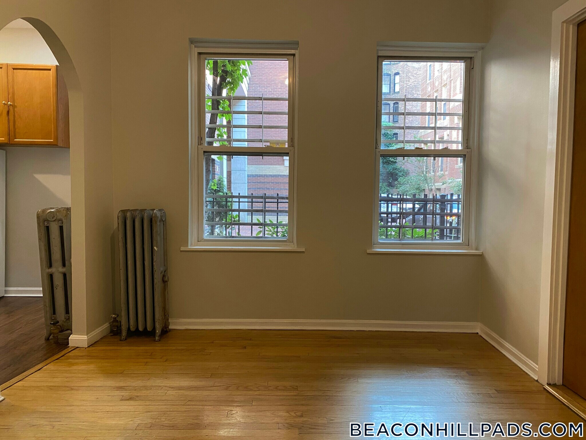 Building Photo - 70 Joy St