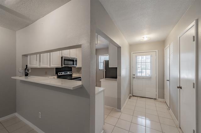 Building Photo - 186 Merlin Way