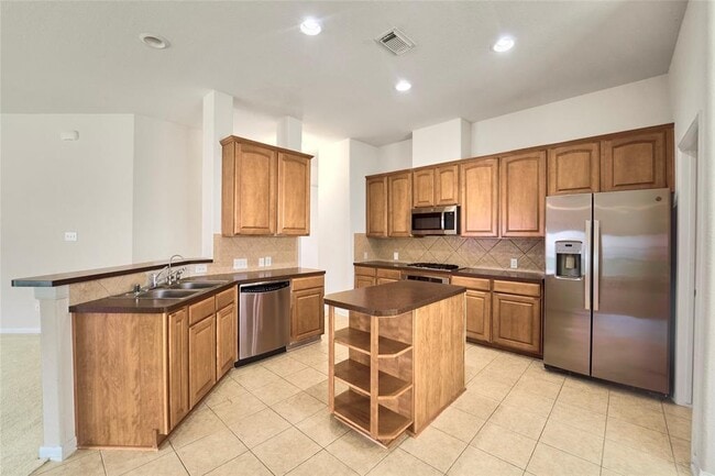 Building Photo - 9518 Denfield Ln