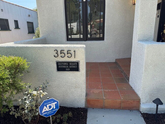 Building Photo - Classic Spanish Revival in California Heig...
