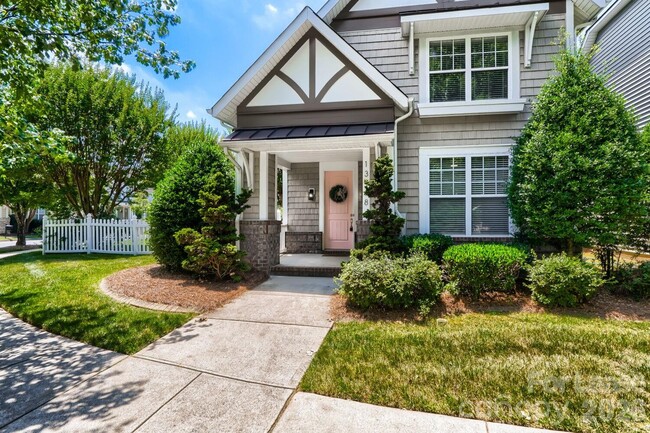 Building Photo - 13718 Aldenbrook Dr