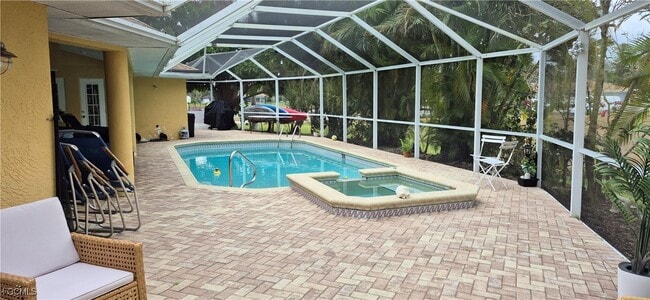 Building Photo - 505 Causeway Dr