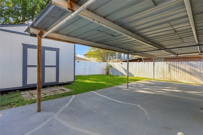 Building Photo - 1117 Willersley Ln