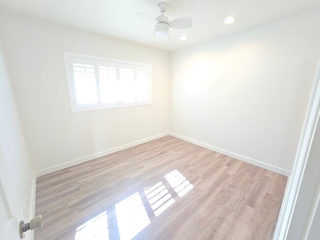 Building Photo - 17329 Denker Ave