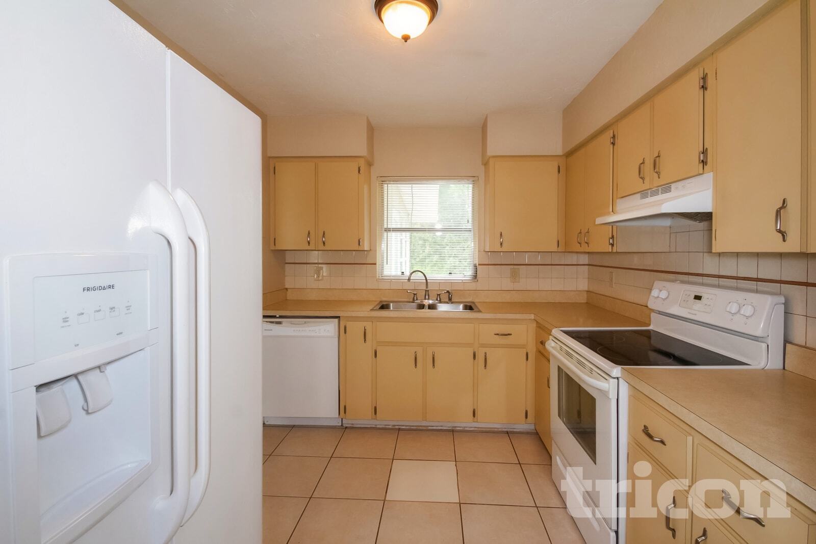 Building Photo - 6504 Georgia Ave