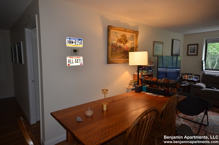 Building Photo - 60 Homer Ave