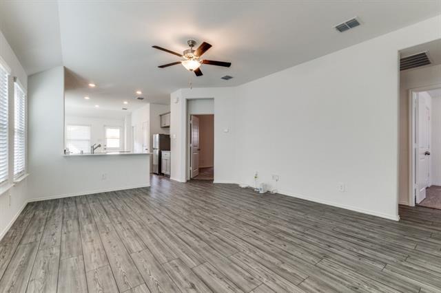 Building Photo - 2907 Meadowlands Dr