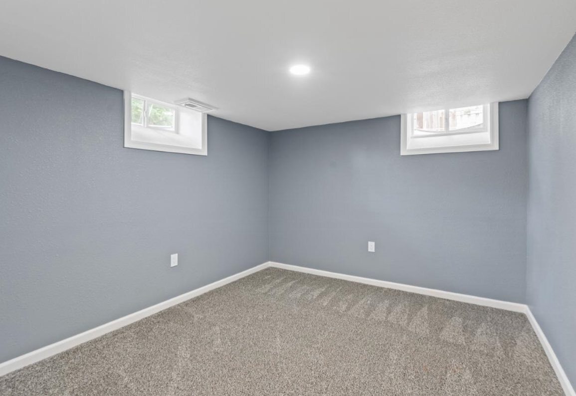 Basement Bedroom - 2520 E Aloma St