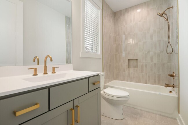 Building Photo - Newly Built 4-bedroom, 4-bathroom Home in Durham, NC