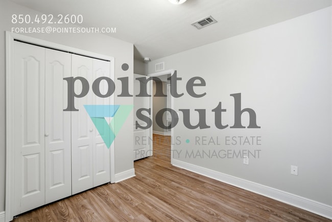 Building Photo - 8105 Nalo Creek Loop