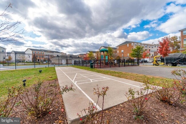 Building Photo - 6153 Aster Haven Cir