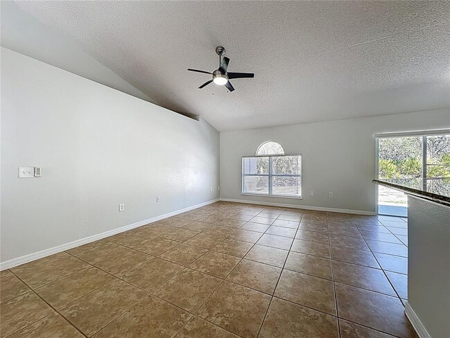 Building Photo - 413 Mulberry Ct