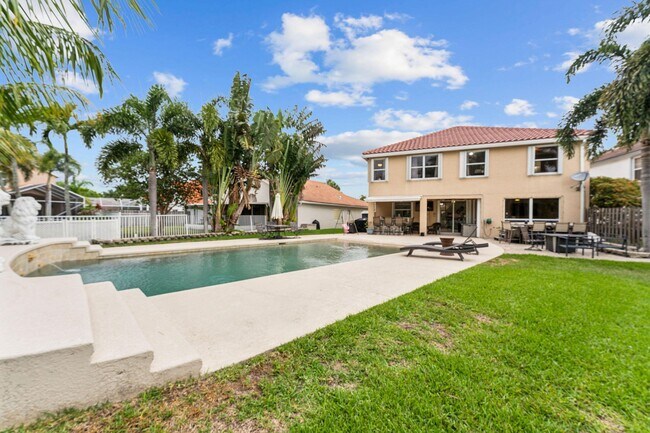 Building Photo - 7349 Oakboro Dr