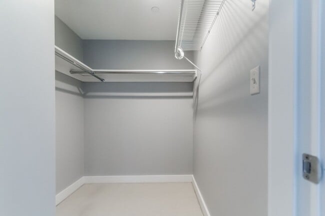 Building Photo - 2BR/2BA East Bayside Luxury Condo Near Old Port, W/D, Parking, Central AC, Views