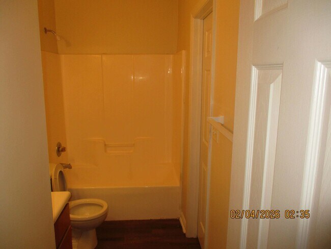 Building Photo - 2211 Gillionville Rd