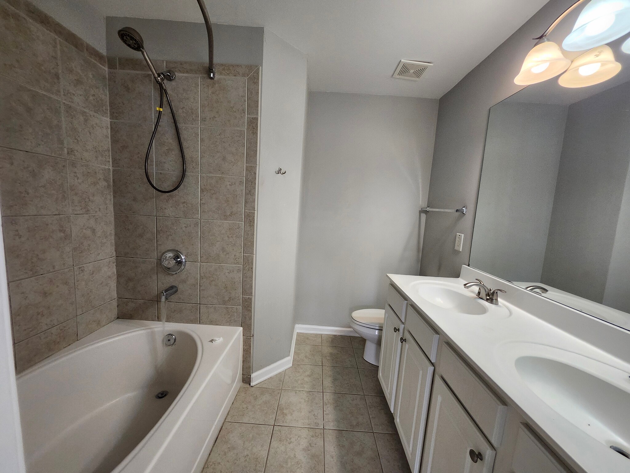 Building Photo - 1030 Prestwyck Ct