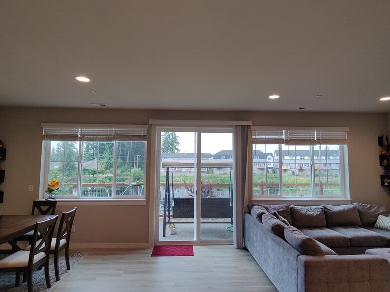 Awesome Pond view from Kitchen island - 1621 Seattle Hill Rd