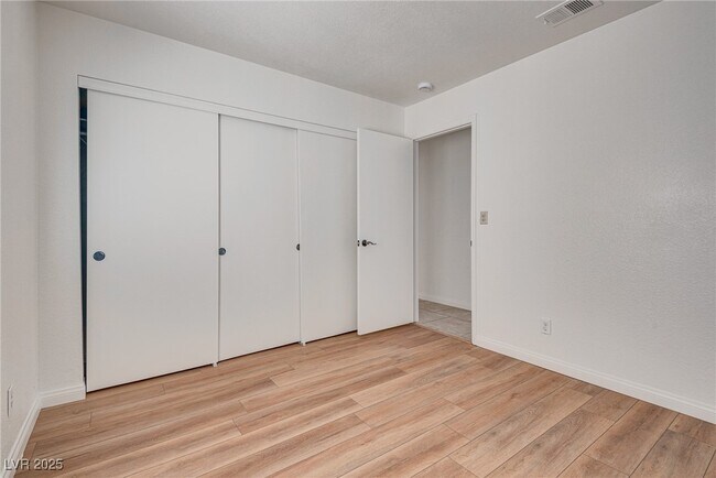 Building Photo - 4628 Pony Express St