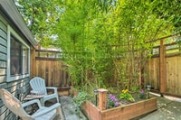 Building Photo - 675 Siskiyou Blvd