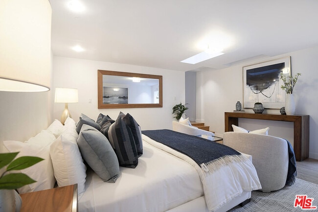 Building Photo - 2441 14th St