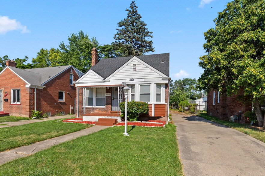 Primary Photo - 11336 Minock St