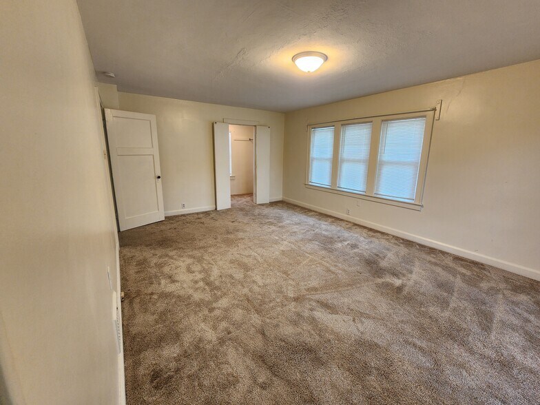 Master bedroom - 541 South 12th Street