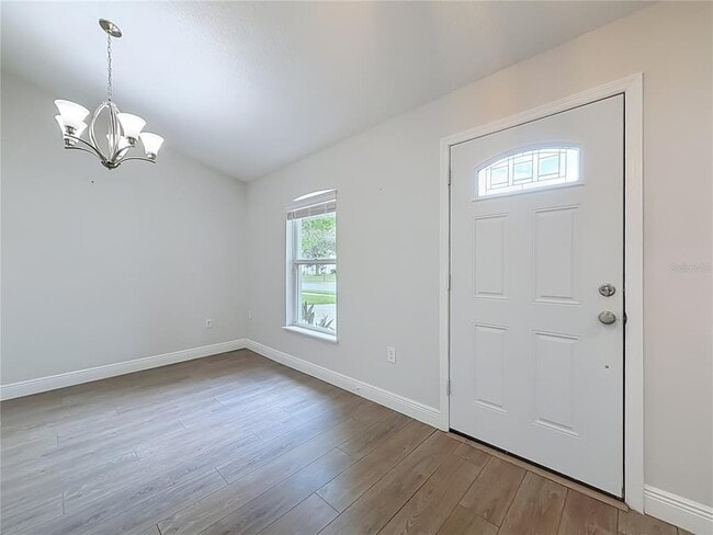 Building Photo - 33 Timbercreek Pines Cir