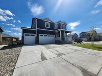 Building Photo - Stunning New Build In Wide Open Bennett!