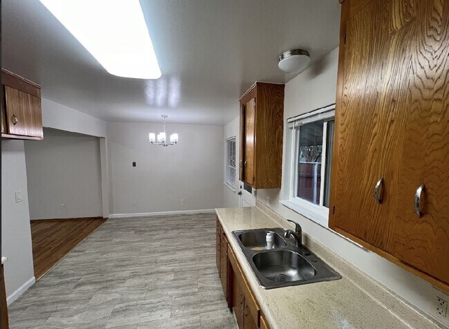 Building Photo - 6119-6121 Stanley Avenue