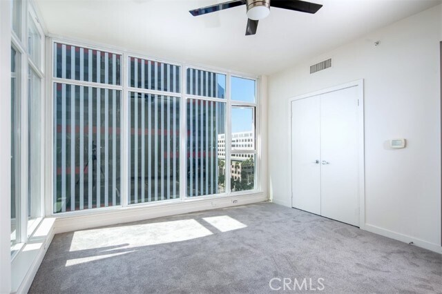 Building Photo - 400 W Ocean Blvd