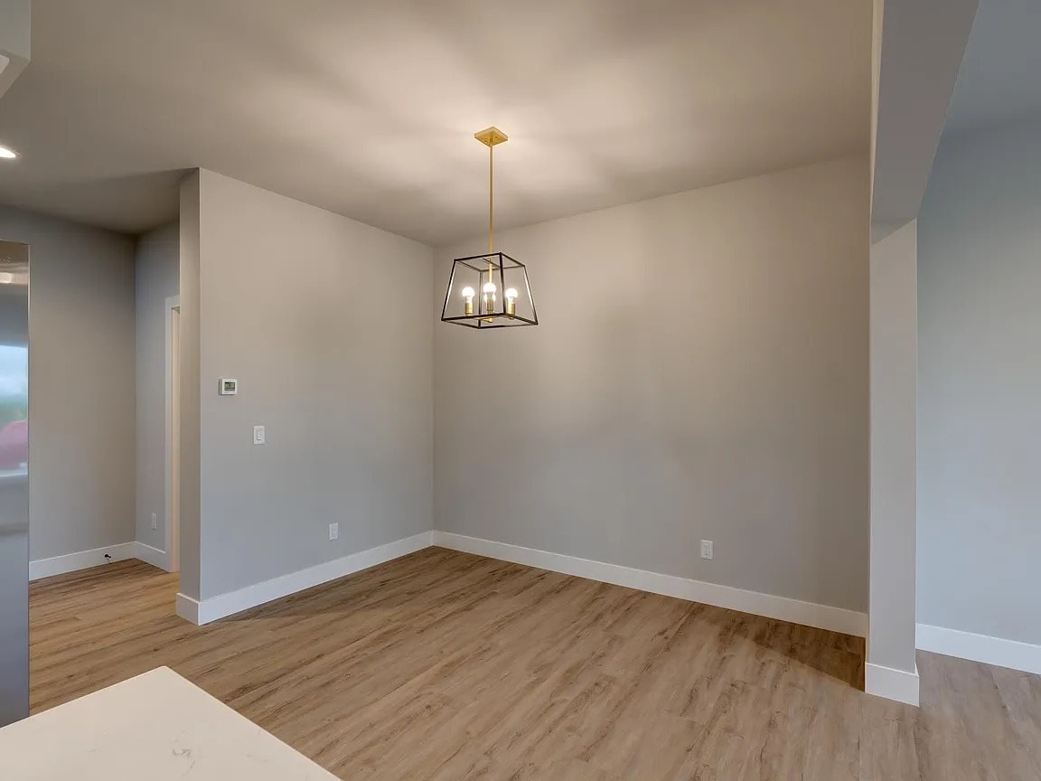 Building Photo - 115 Prairie Heights Dr