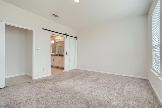 Building Photo - 1221 Trevi Fontana Dr.