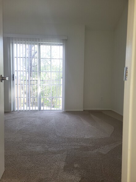 Building Photo - 24143 Del Monte Dr