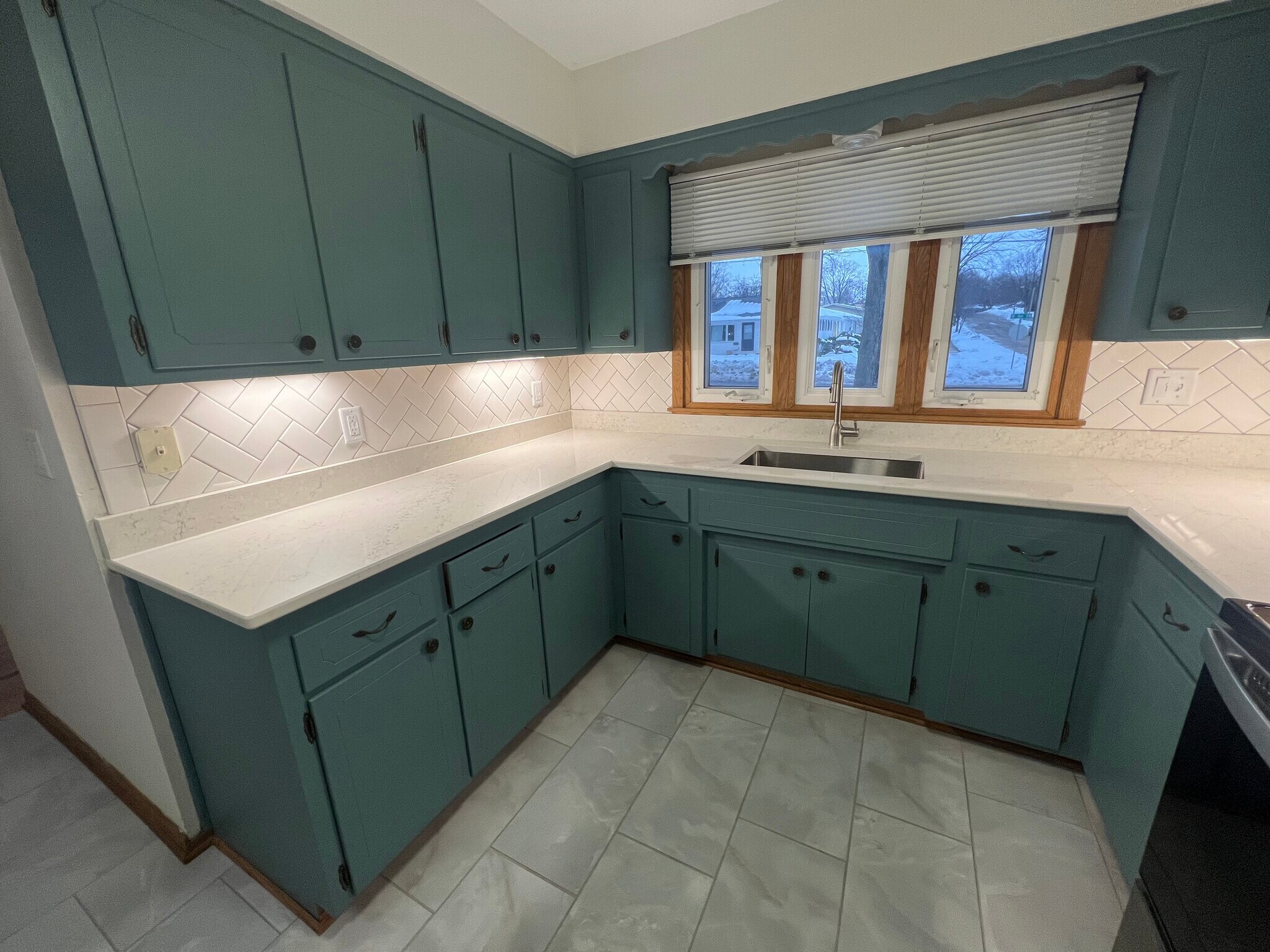Building Photo - 3420 18th Ave NW