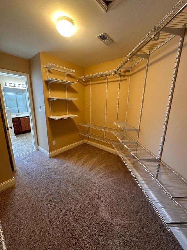 Building Photo - Elegant 4BR Home with Soaring Ceilings in The Reserve at Glenmary