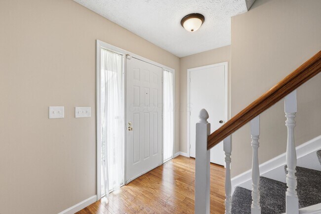 Building Photo - 205 Brownsfell Dr