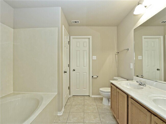 Building Photo - 11716 Alexs Ln