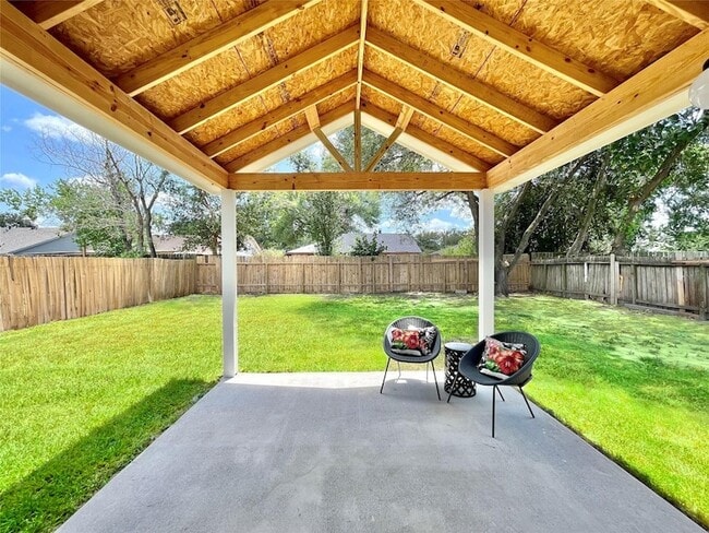 Building Photo - 18635 Andalusian Dr
