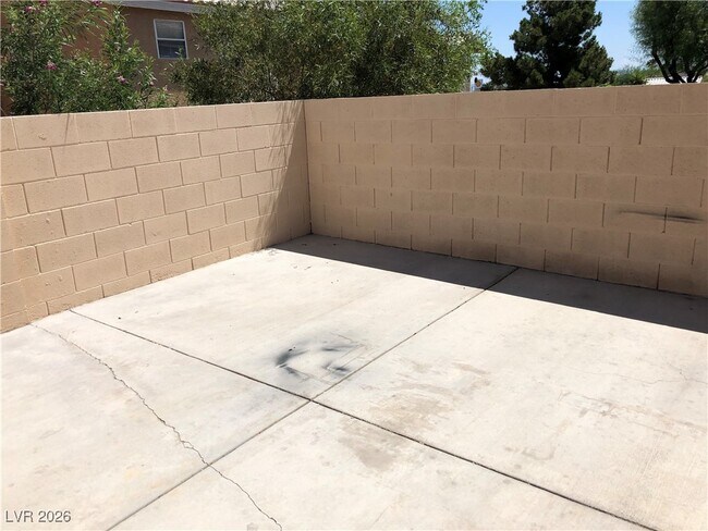 Building Photo - 8044 Celestial Ave