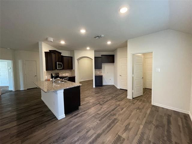 Building Photo - 761 Jamestown Ln