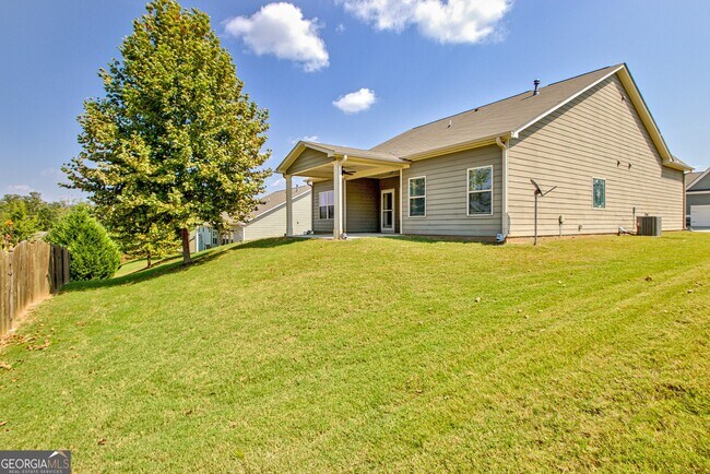 Building Photo - 10 Vintage Ave