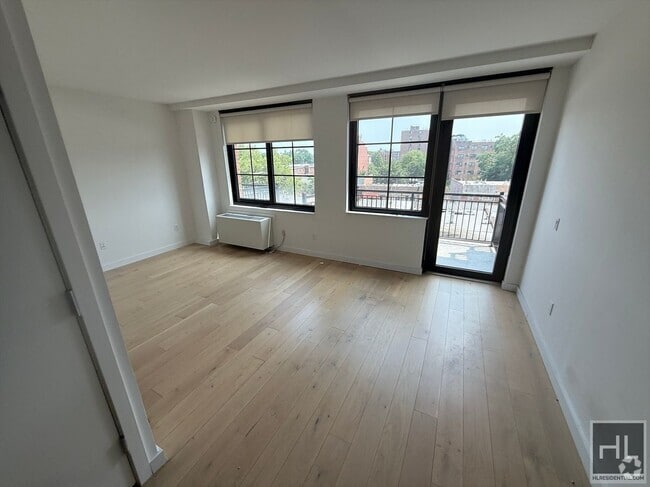 Building Photo - 144-74 Northern Blvd