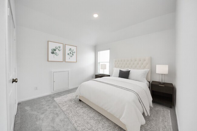 Building Photo - 110 Sweet Onion St