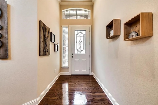 Building Photo - 2301 Canyon Creek Dr